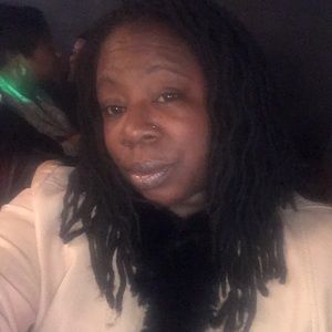 Meet your Posher, Adrian